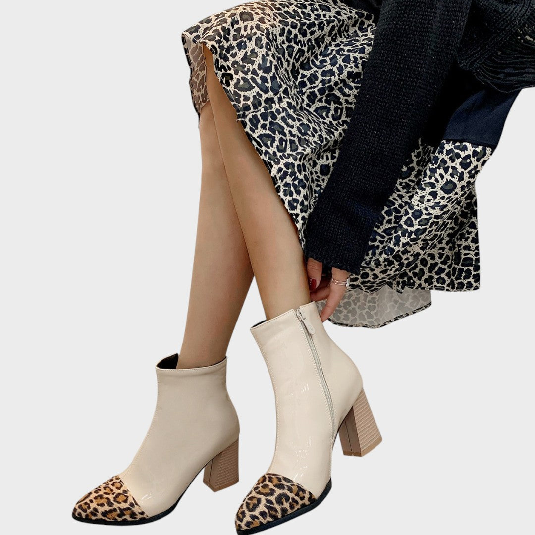 Diva | Botas de Charol con Estampado de Leopardo