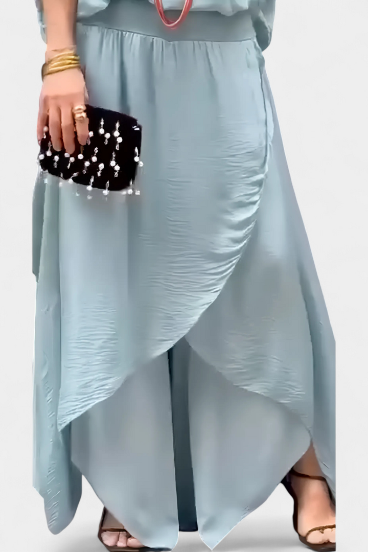 Maravilla – Conjunto Fluido de Dos Piezas con Top Holgado y Falda Asimétrica