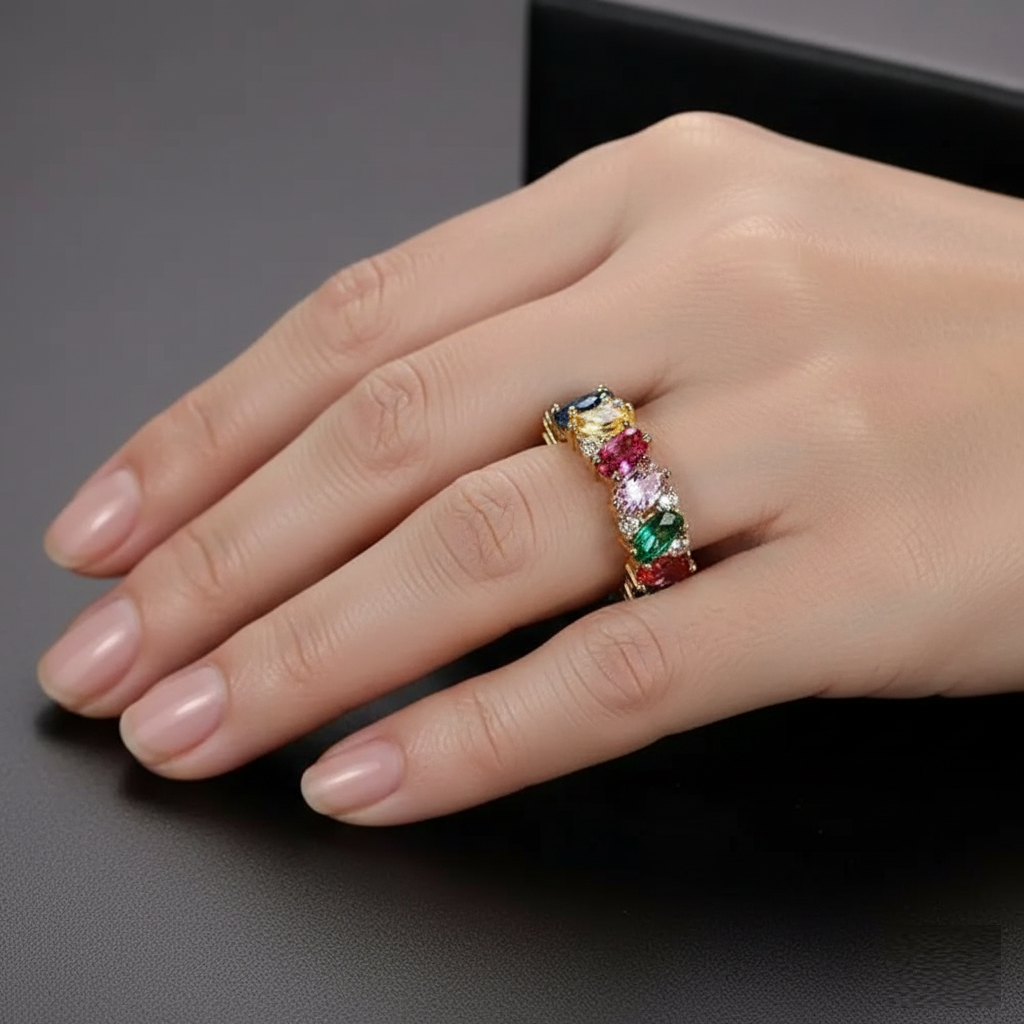 Anillo Retro con Zirconias Multicolores