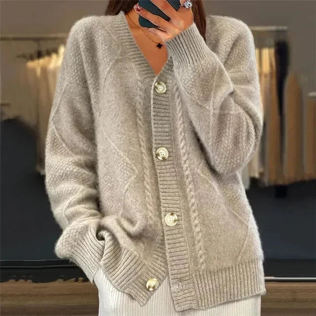 Aaliyah | Cardigan de Frente con Botones y Escote en V con Detalle de Tejido de Diamante, Capa Diaria