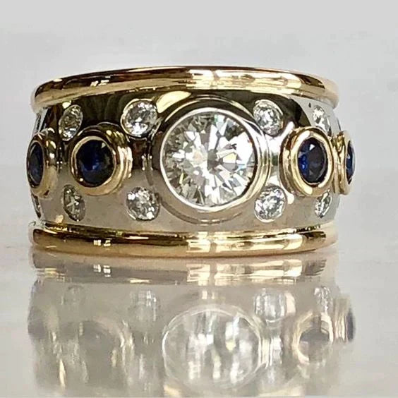 Anillo retro con revestimiento de zirconia en oro