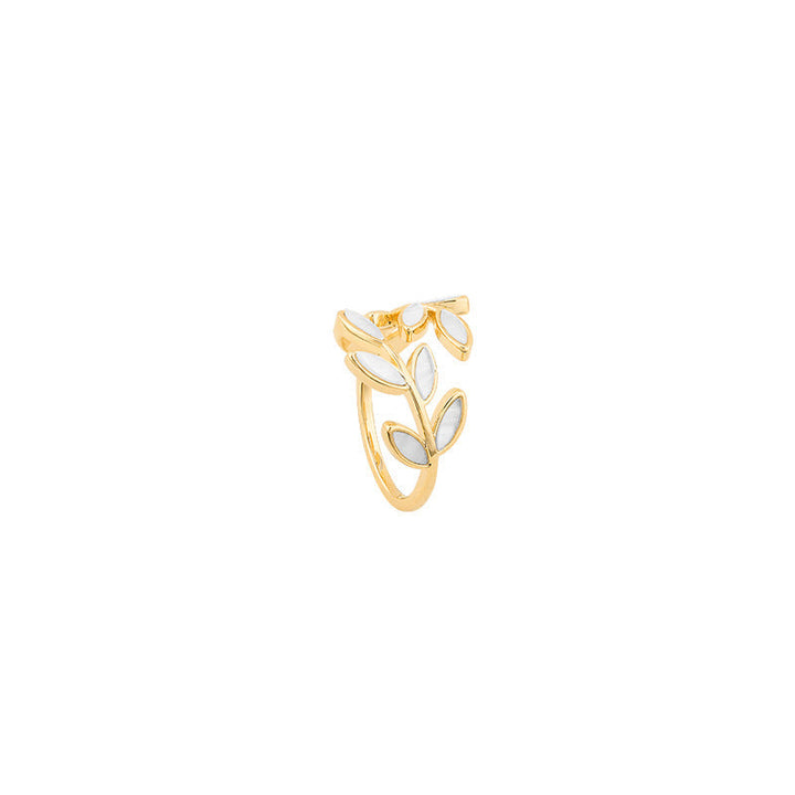 Anillo Ajustable con Ópalo Blanco en Oro