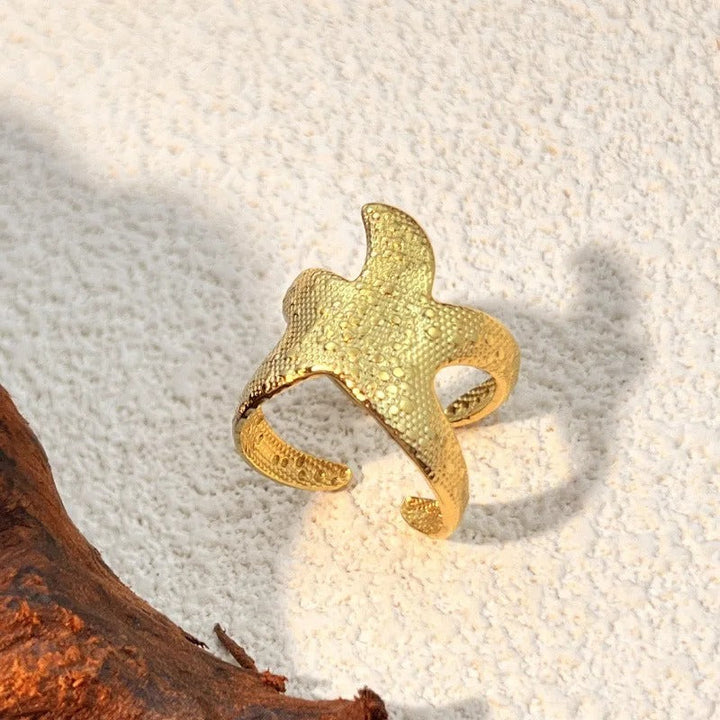 Anillo retro ajustable de oro "Estrella de Mar"