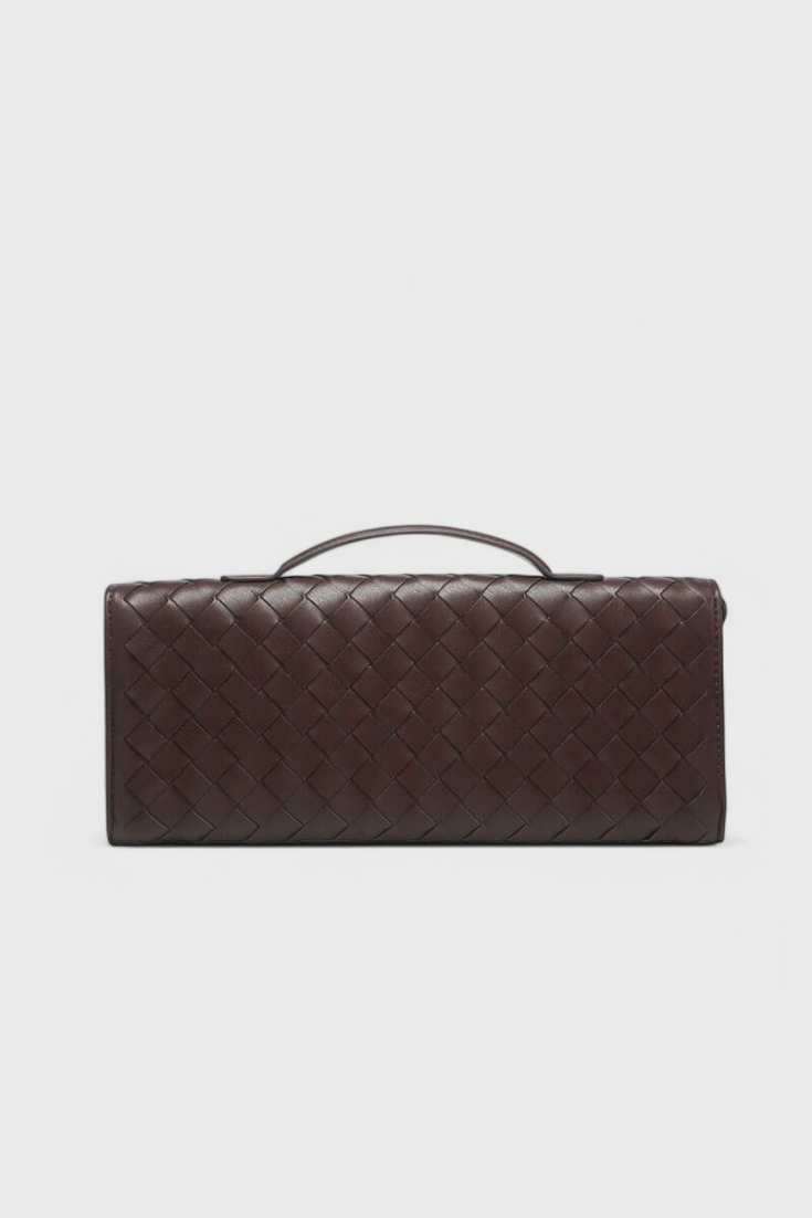 Clutch Melanie con Detalle de Nudo Dorado