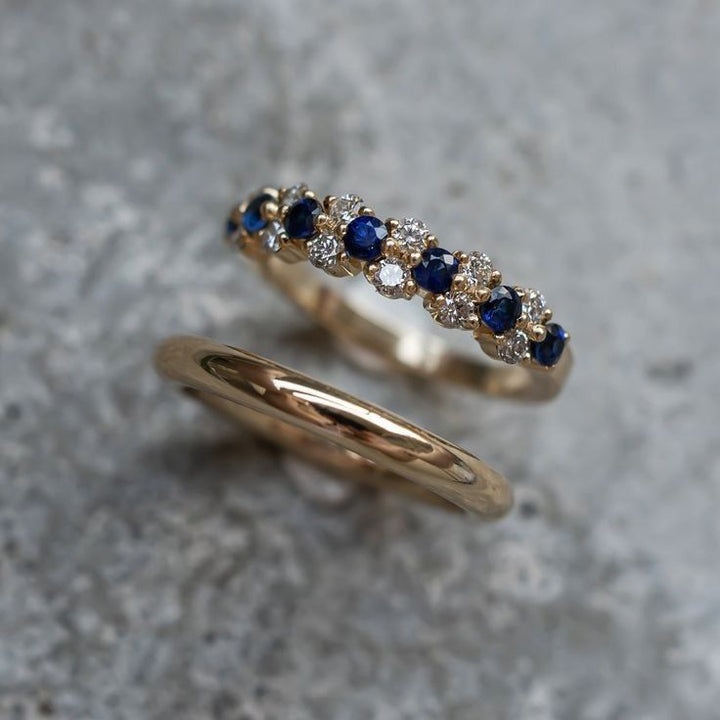 Conjunto de anillos elegantes con zirconita azul vintage