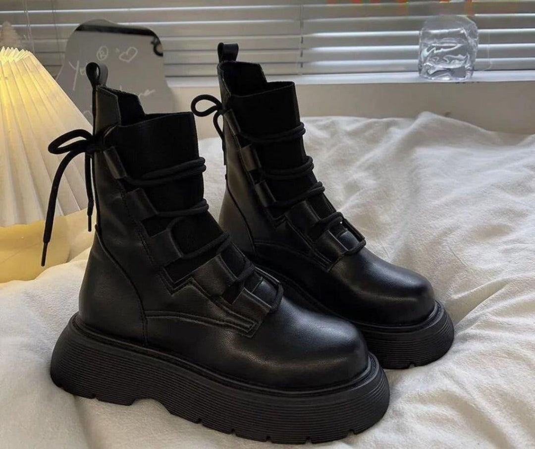 Amaia | Botas Militares Plataforma Mujer con Cordones y Hebillas