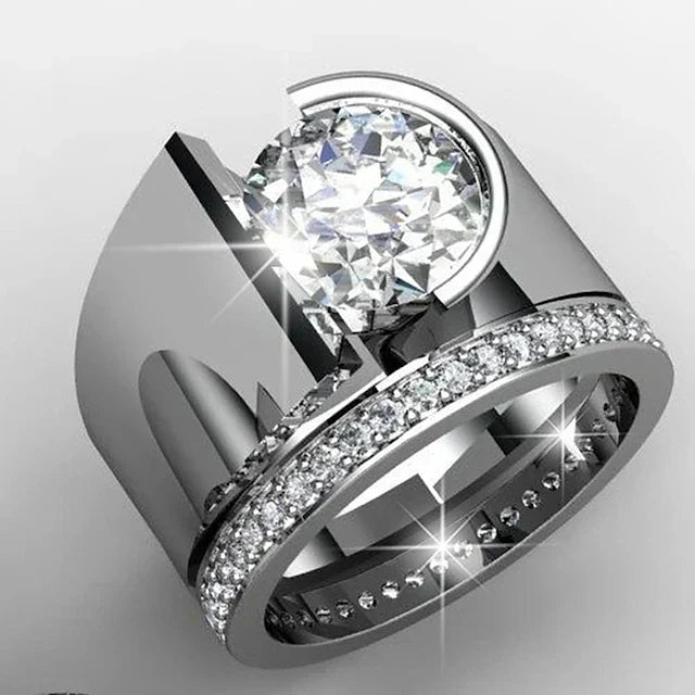 anillo de plata vintage con zirconia brillante