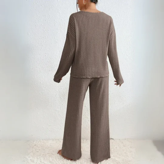 Vivienne Conjunto de dos Piezas con Top y Pantalones
