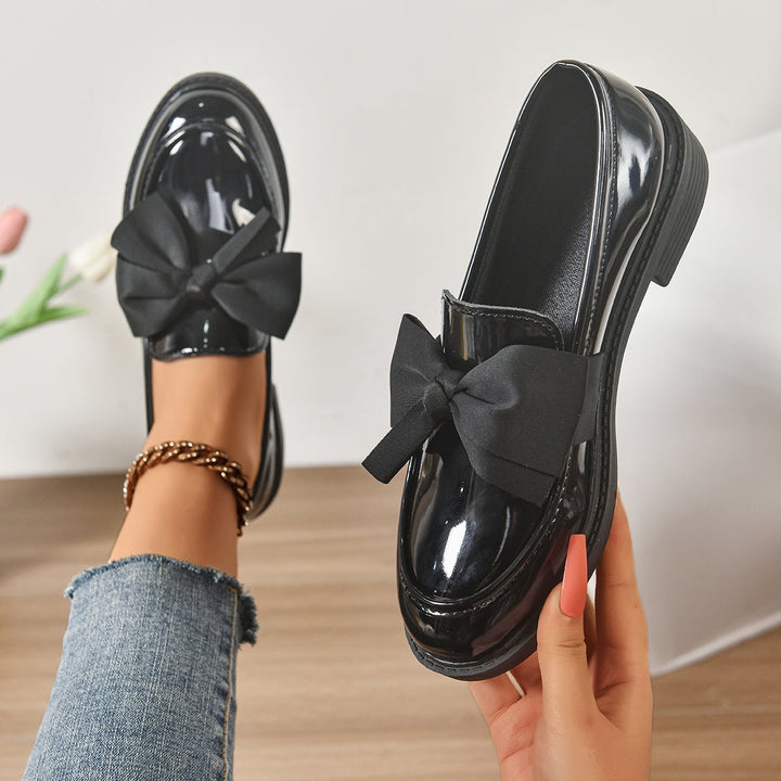 Raquel | Mocasín de Charol con Lazo Mujer Suela Plataforma