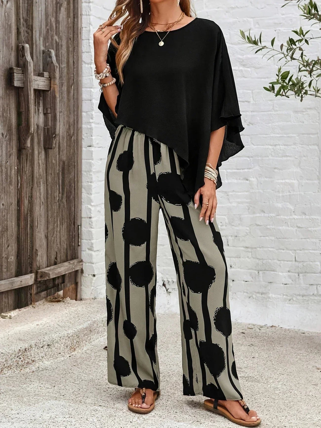 Soledad | Conjunto Casual de Dos Piezas Top Asimétrico y Pantalón Pierna Ancha Mujer Estampado